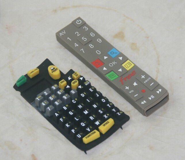 Corrosion Resistance 3m Adehsive Membrane Switch Moisture Proof Silicone Rubber Keypad
